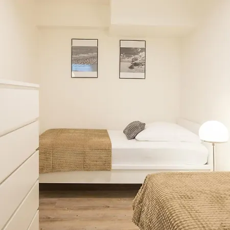 Tine * Husum (Schleswig-Holstein)